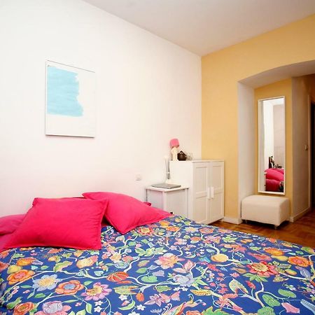 Piso Centrico Con Patio Apartment Bilbao Bagian luar foto